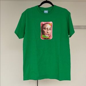 Emma Chamberlain (Limited edition) Green Graphic Tee with Portrait Patch